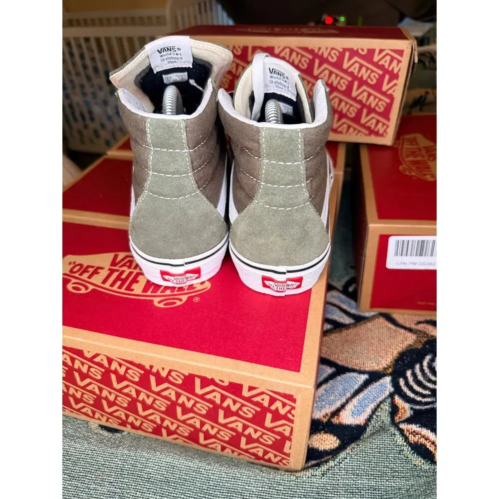 BRAND NEW Vans Sk8 Hi Grape Leaf Men 8/Women 9.5